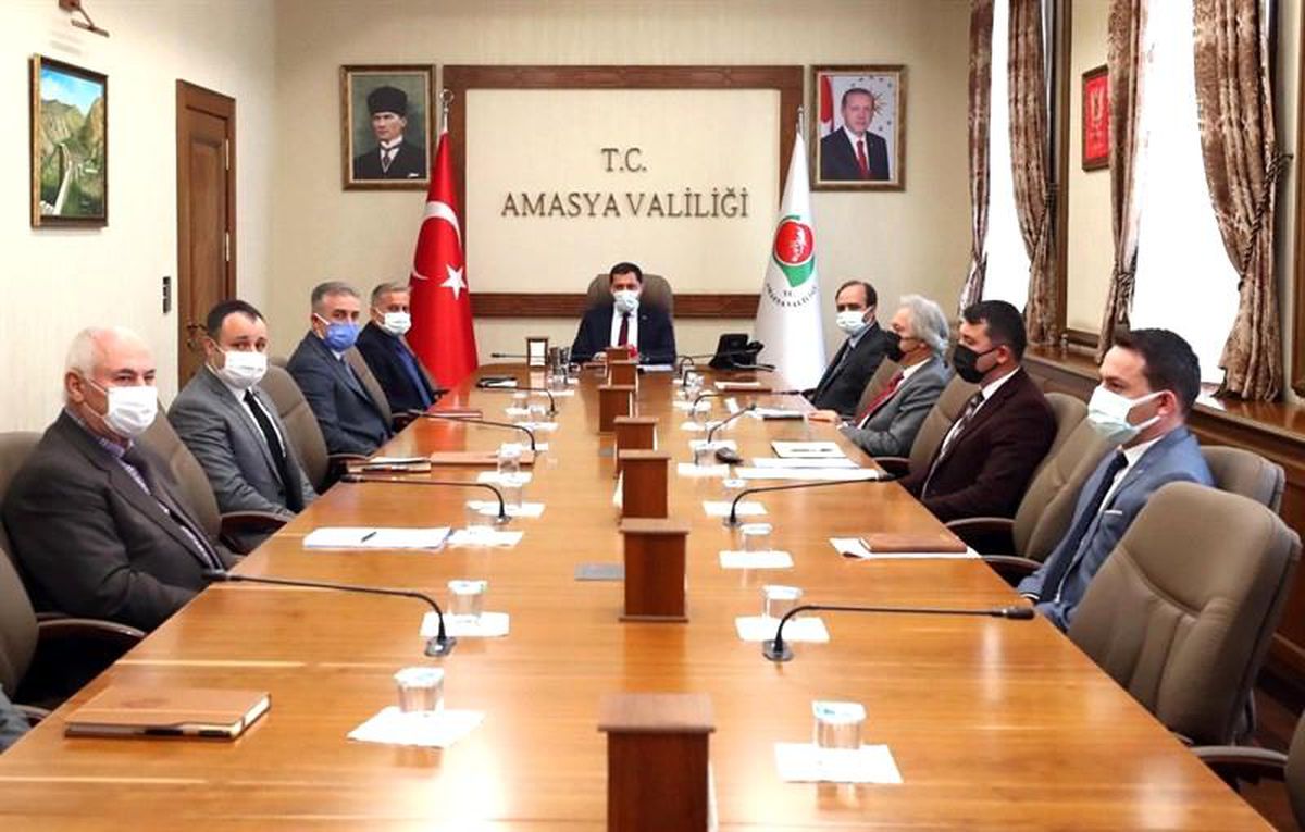 Amasya Valisi Masatlı: "Patates ve soğanları en kısa sürede ihtiyaç sahiplerine dağıtacağız"