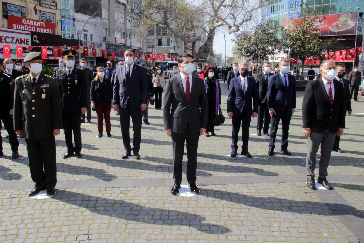 Atatürk\'ün Edremit\'e gelişinin 87. Yılı tören ile kutlandı
