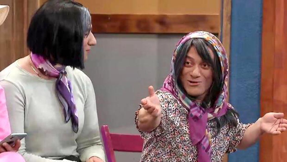 Çok Güzel Hareketler 2 Camdaki Kız\'a selam gönderdi...