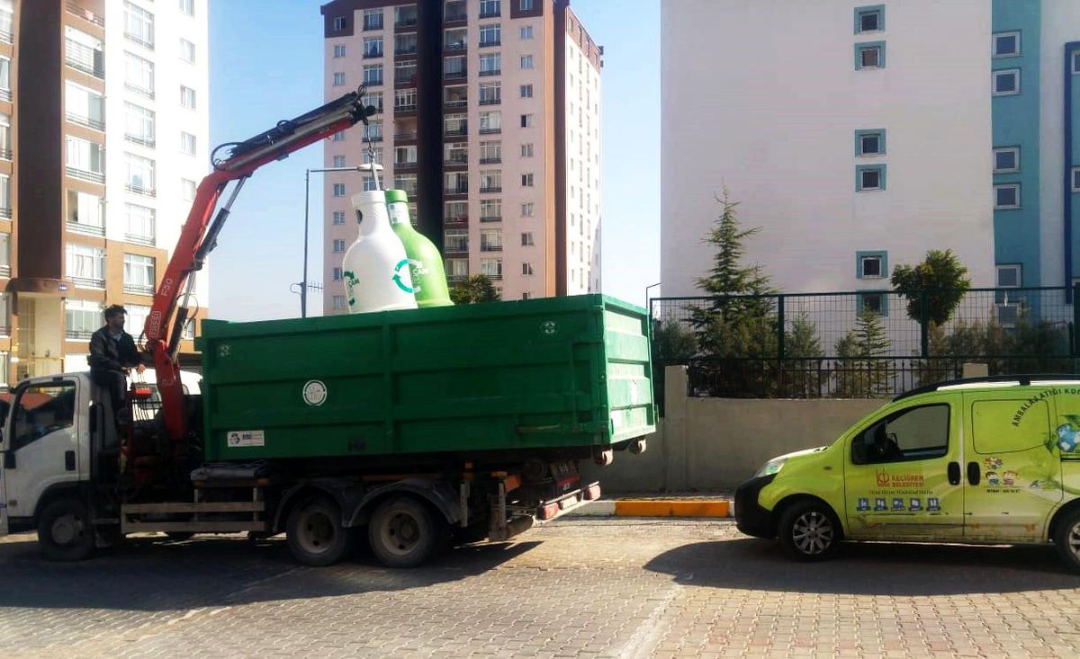 Keçiören\'de bir yılda "bin 486 ton" atık cam toplandı