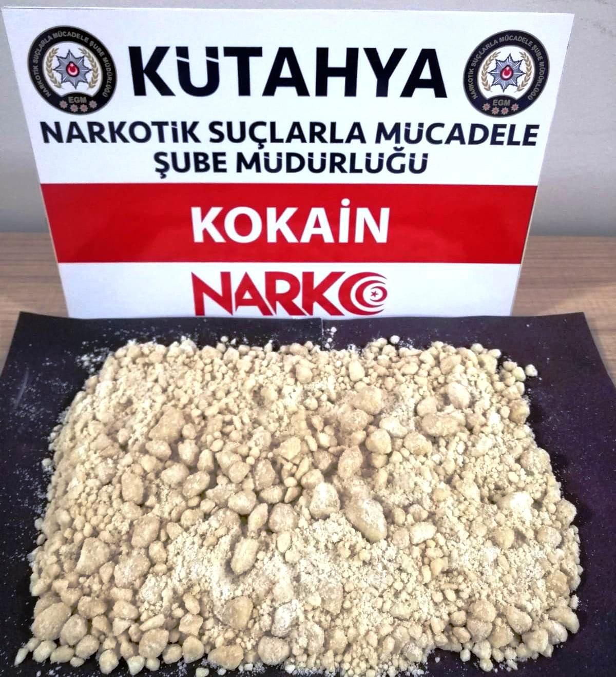 Kütahya\'da 407 gram kokain ele geçirildi