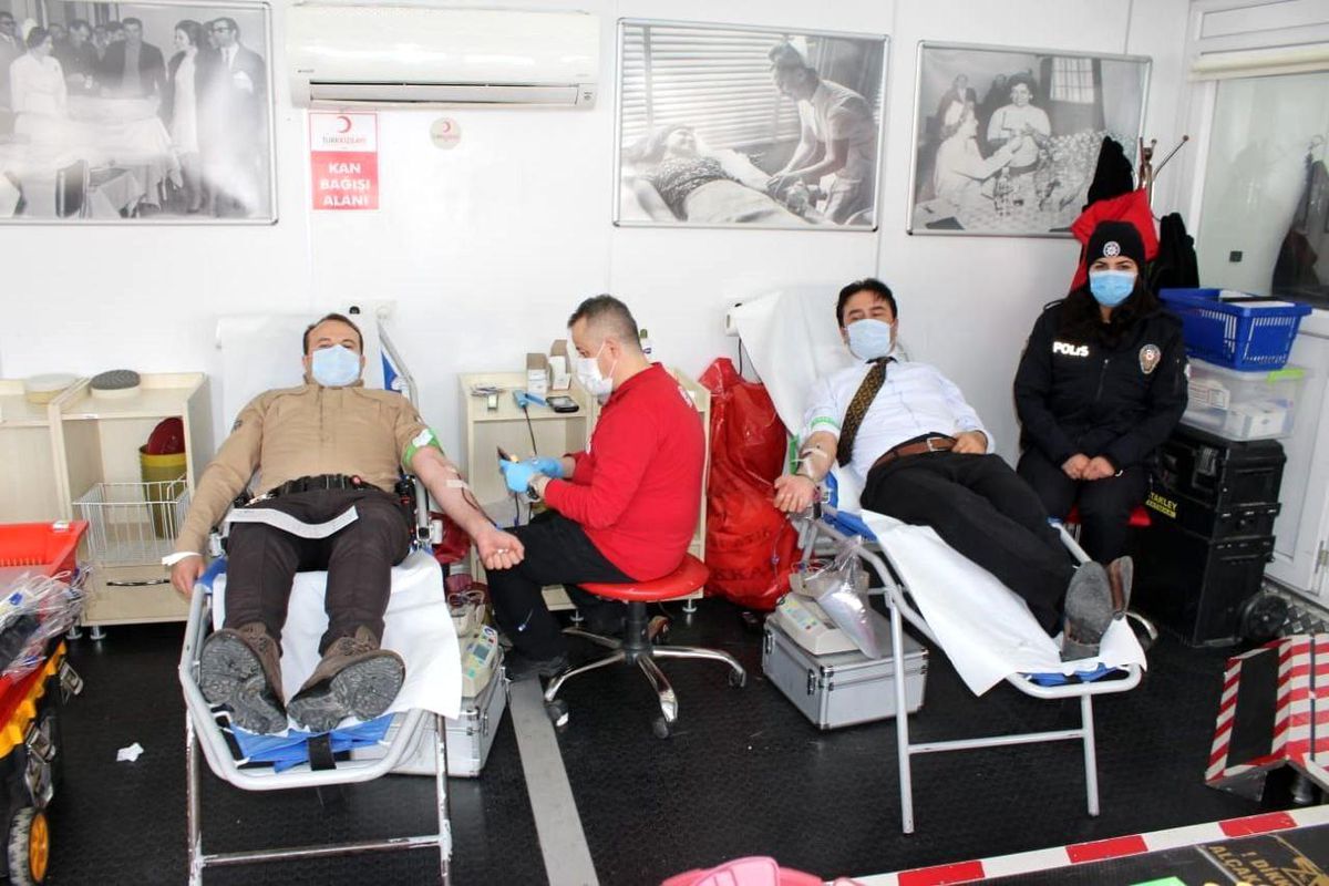 Polis Haftasında 120 ünite kan toplandı