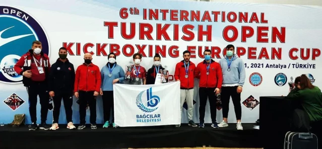 Türkiye Açık Kick Boks Avrupa Kupası'nda birincilik Bağcılar'ın