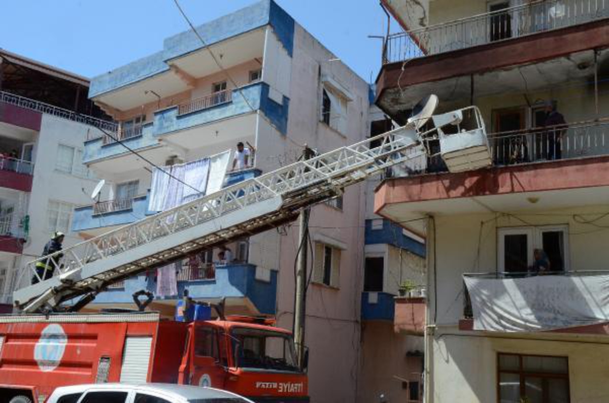 Yangından korktu dedesine \'eve çıkmayalım, taşınalım\' dedi