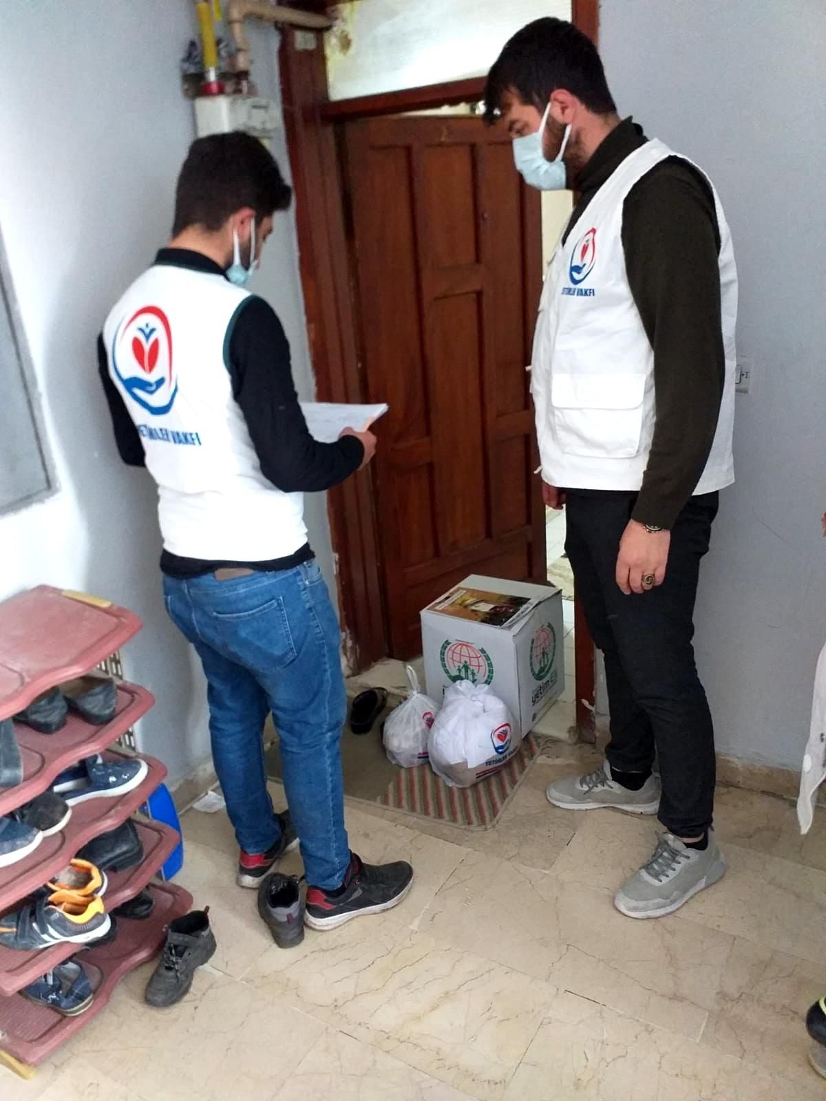 Yetimler Vakfından ihtiyaç sahibi ailelere destek