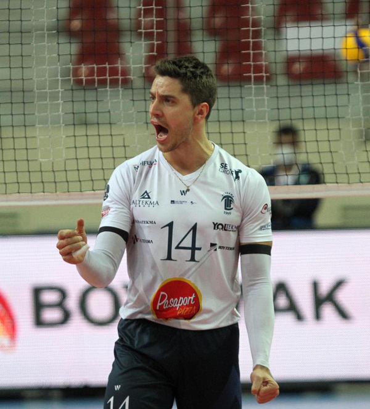 Altekma\'da Buculjevic uzattı
