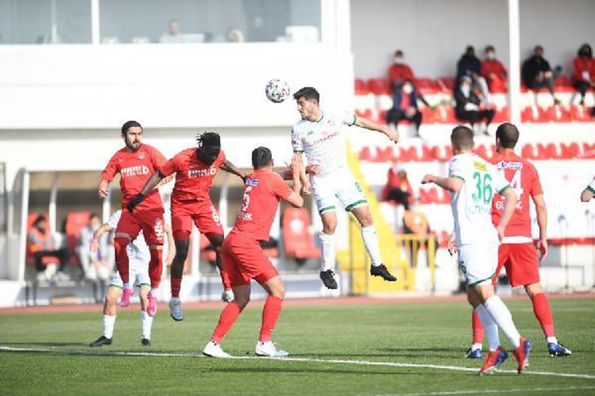 Bursaspor skor üstünlüğünü koruyamadı
