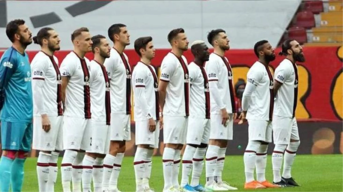 Cumartesi günü Galatasaray\'la karşılaşan Karagümrük\'te 6 futbolcunun koronavirüs testi pozitif çıktı