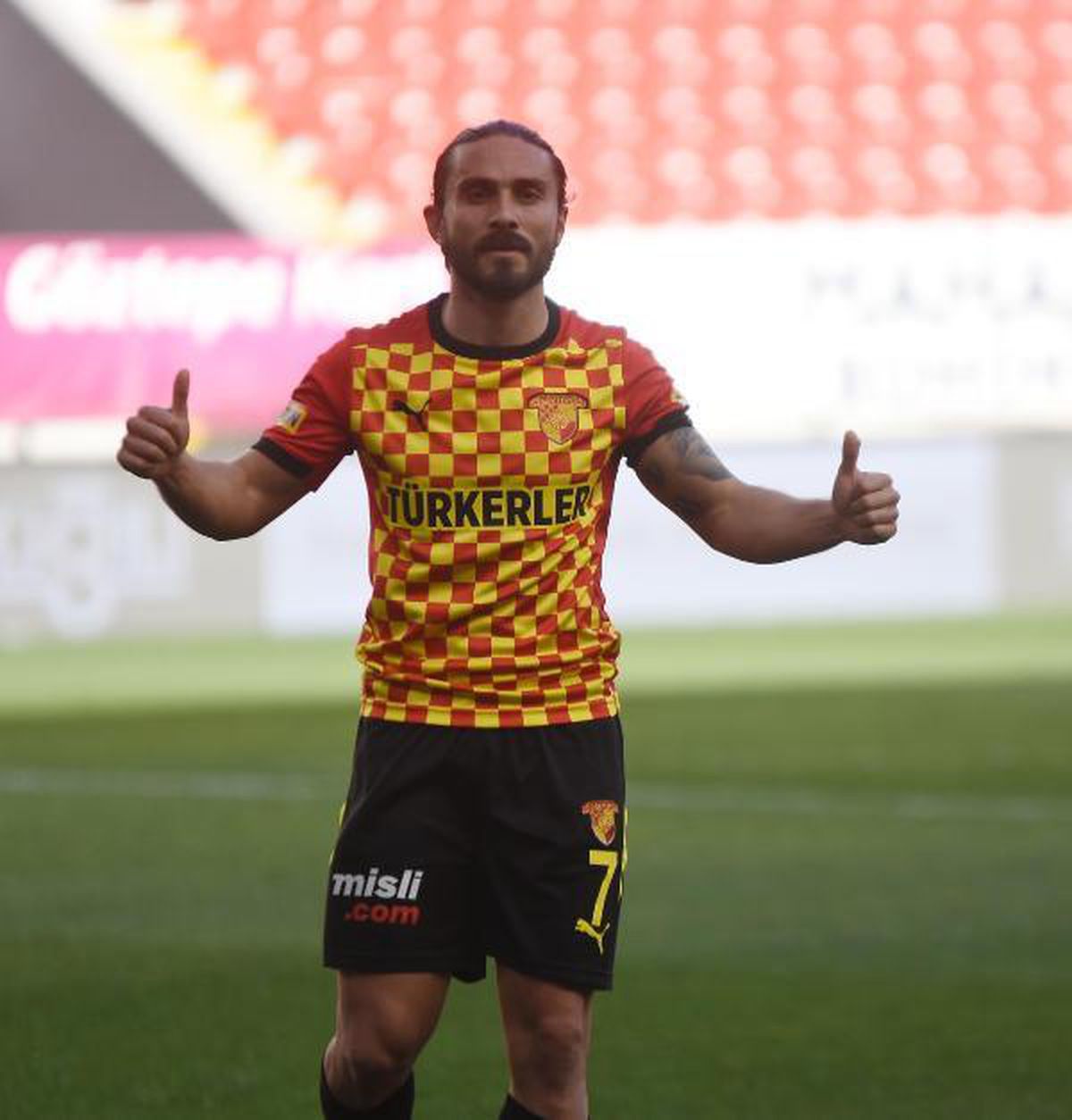 Göztepe golcülerine güveniyor