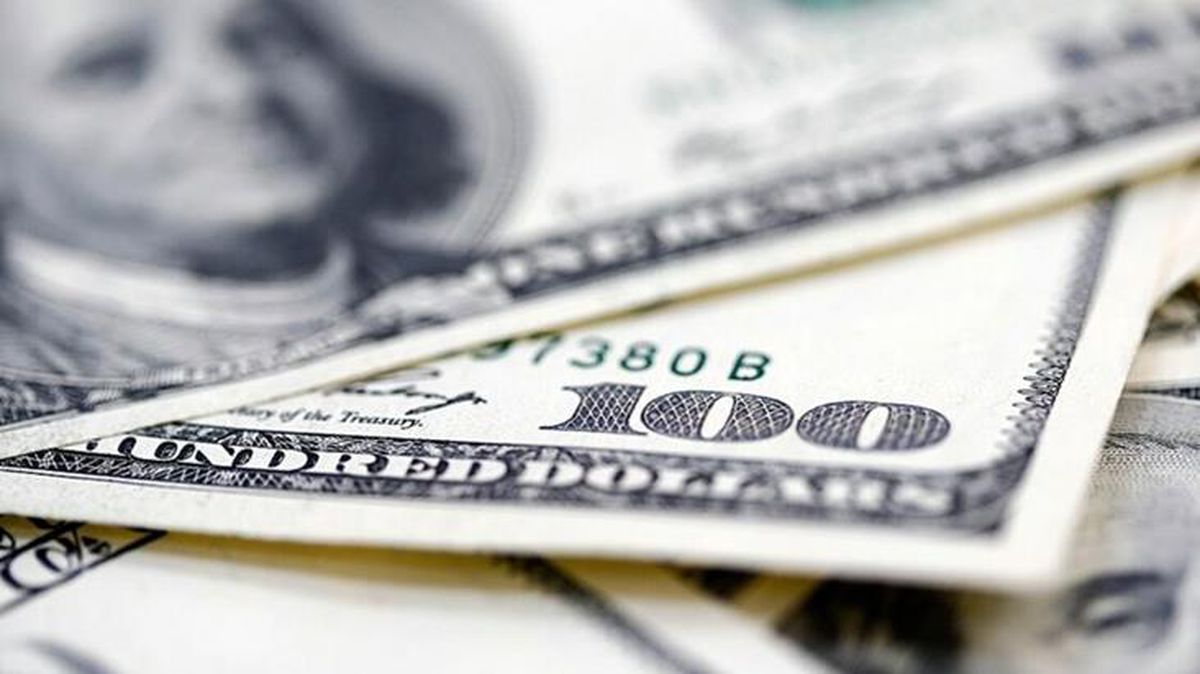 Dolar güne düşüşle başladı: 8,10\'dan işlem görüyor
