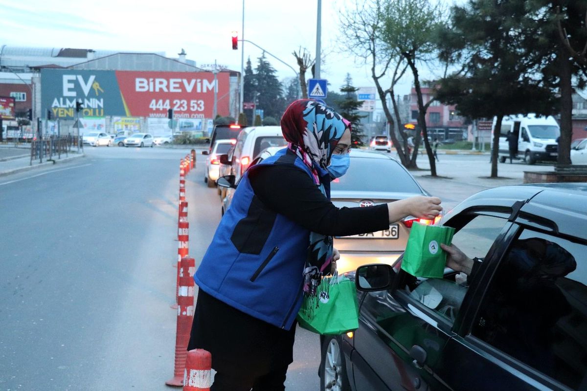 İftara yetişemeyenlere hazır gibi yetiştiler