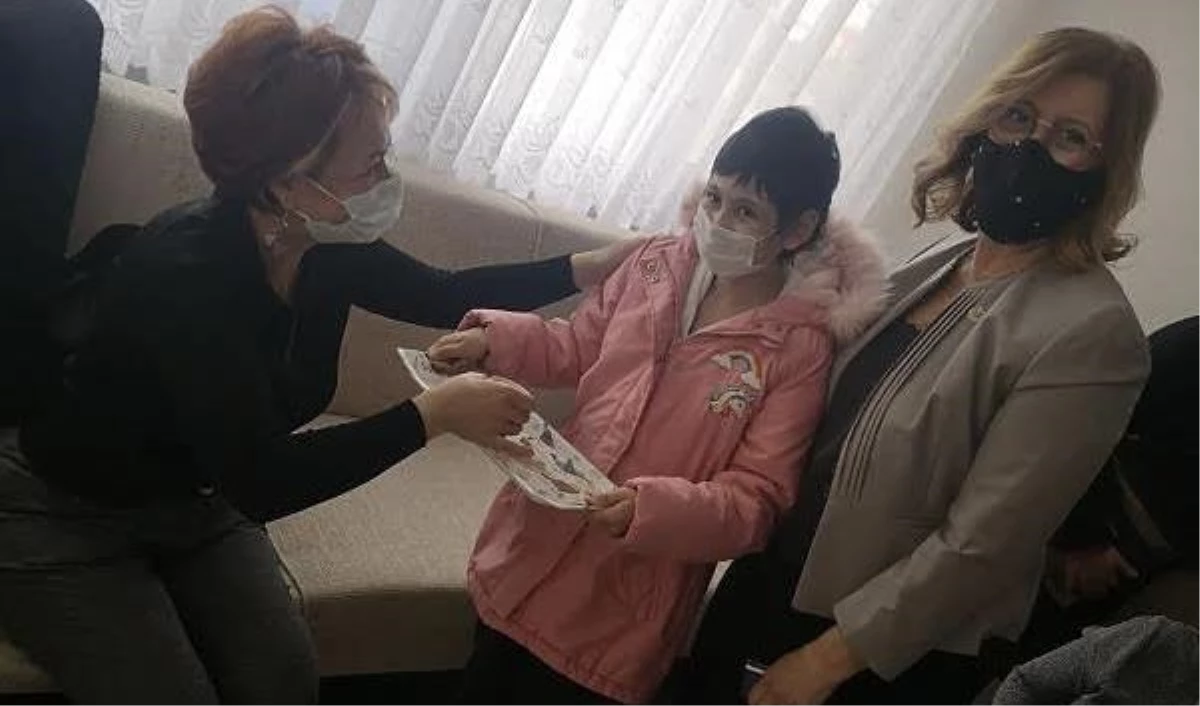 İzmir Hasta Çocuk Evleri Derneği çocukların umudu olmaya devam ediyor