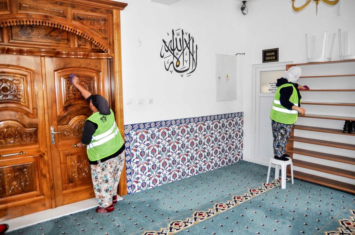 Karacabey Belediyesi\'nden yoğun ramazan mesaisi