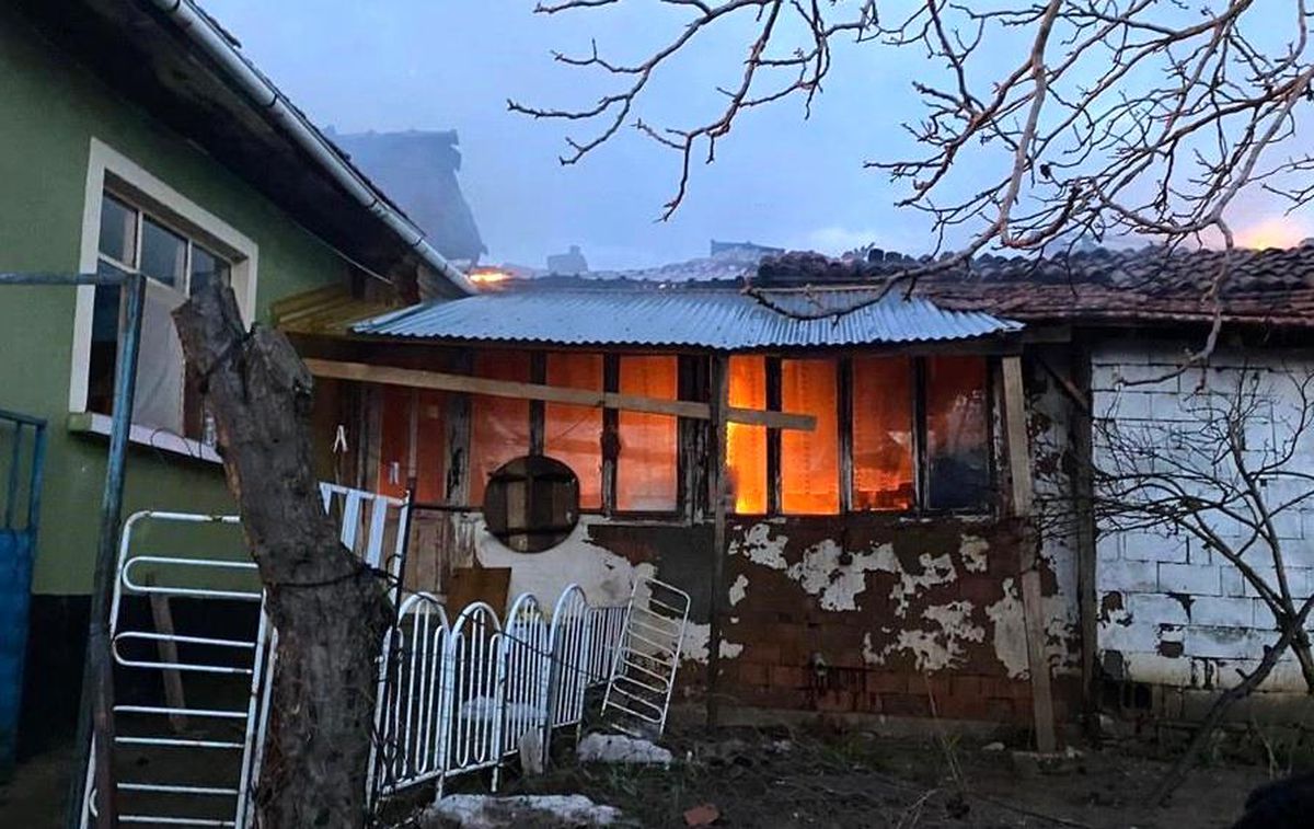Sobadan sıçrayan kıvılcım yangına neden oldu
