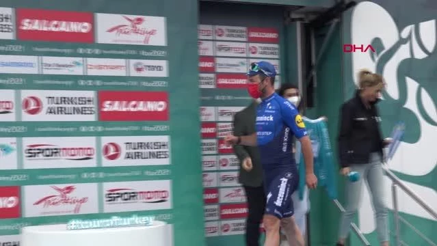 Son dakika! SPOR 56'ncı Cumhurbaşkanlığı Türkiye Bisiklet Turu'nun dördüncü etabını da Mark Cavendish kazandı