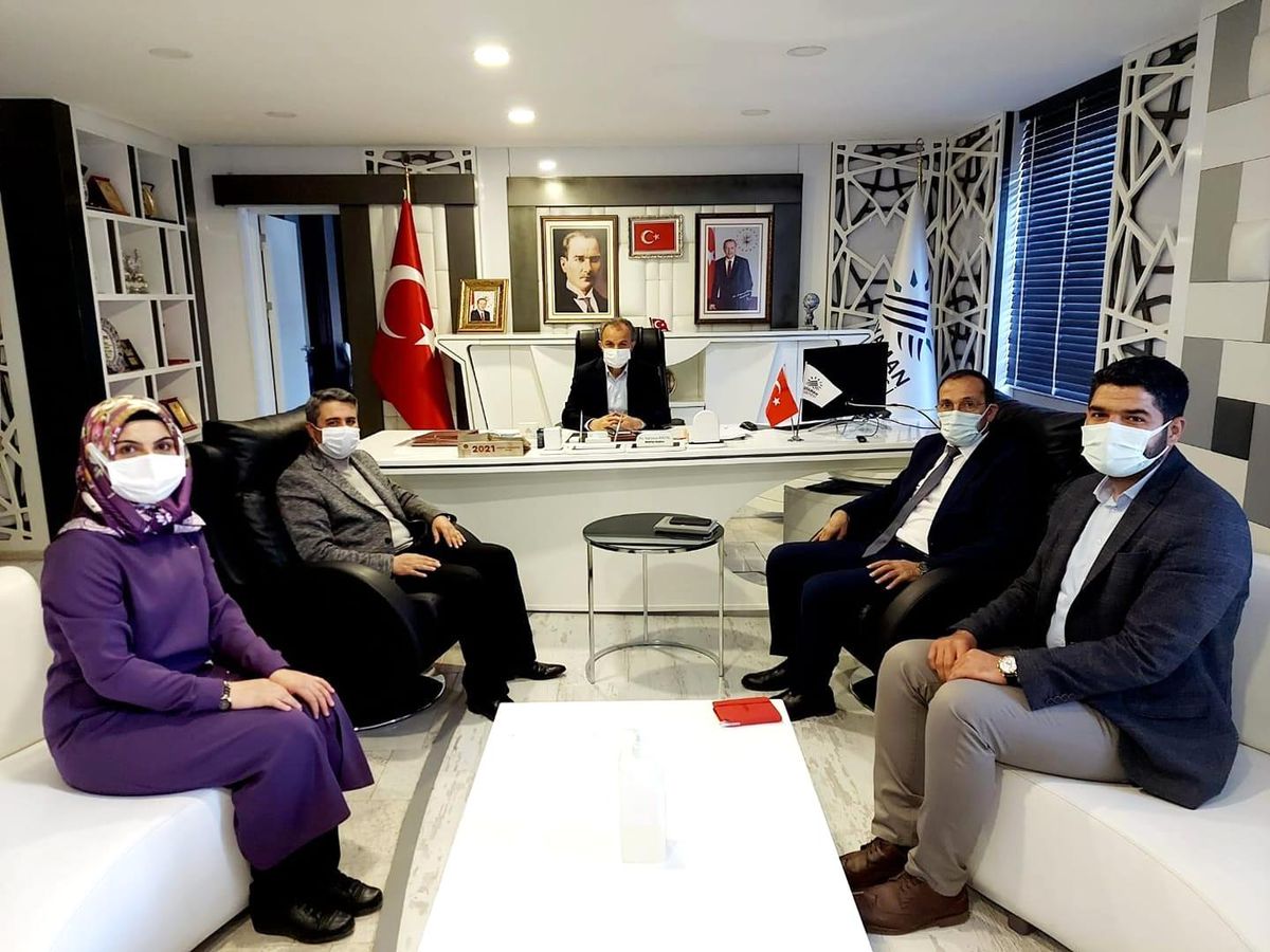 AK Parti yönetimi Başkan Kılınç ile bir araya geldi