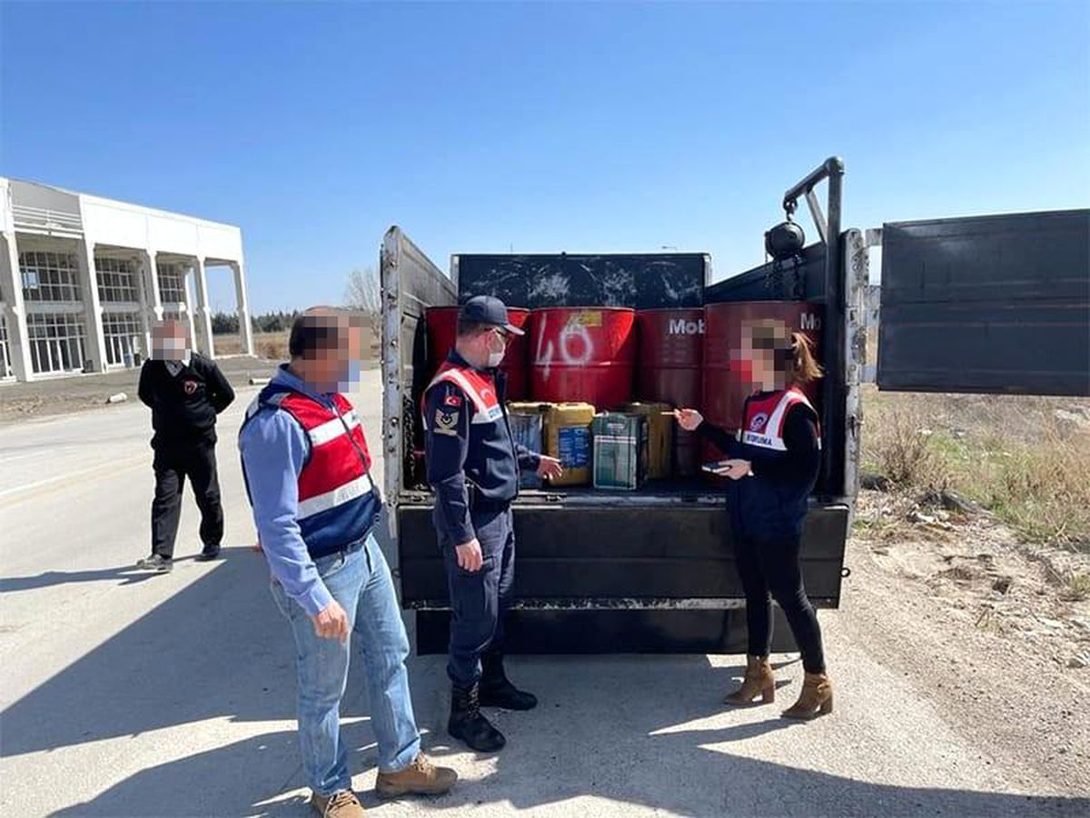 Ankara\'da aracında 2 bin 200 litre atık yağ ile yakalanan şahsa 402 bin 385 lira ceza