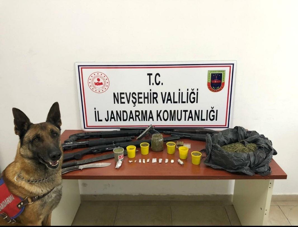 Hırsızlık olayı uyuşturucu tacirini yakalattı