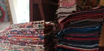 Son dakika haber... Kadıköy'de 2 milyonluk halı hırsızlığı kamerada