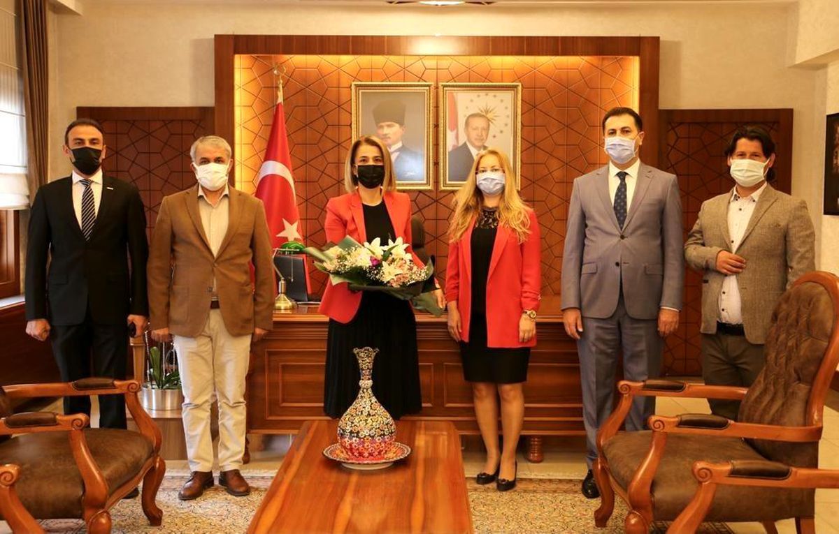 Vali Becel\'i turizmciler ziyaret etti