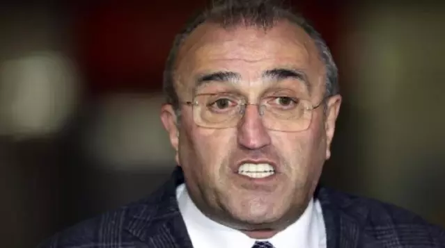 Abdurrahim Albayrak itirafta bulundu: Kafayı üşütmüş halde kendimi duvardan duvara vurduğum günler oldu Abdurrahim Albayrak itirafta bulundu: Kafayı üşütmüş halde kendimi duvardan duvara vurduğum günler oldu