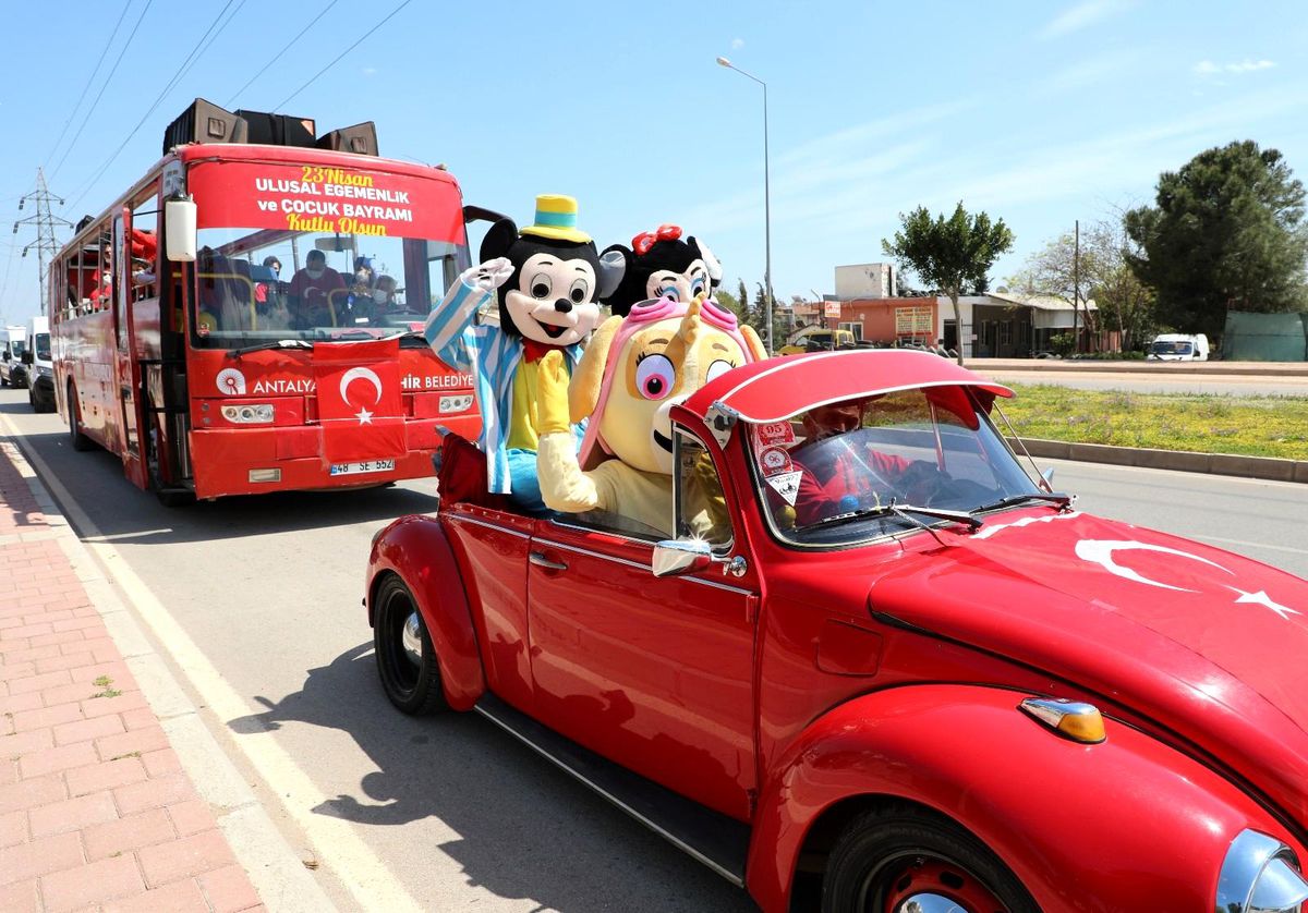 Antalya\'da 23 Nisan coşkusu başladı