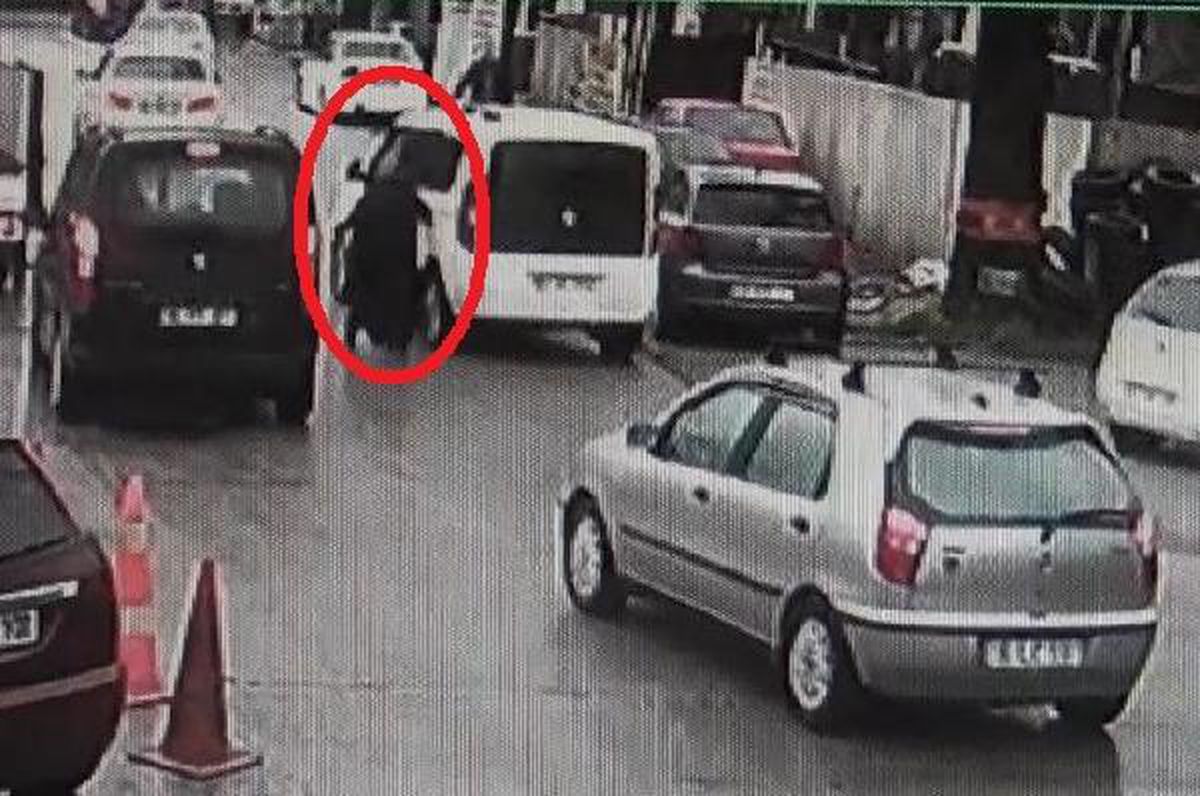 Aracını çaldıkları kadını metrelerce sürükleyen 4 şüpheli yakalandı