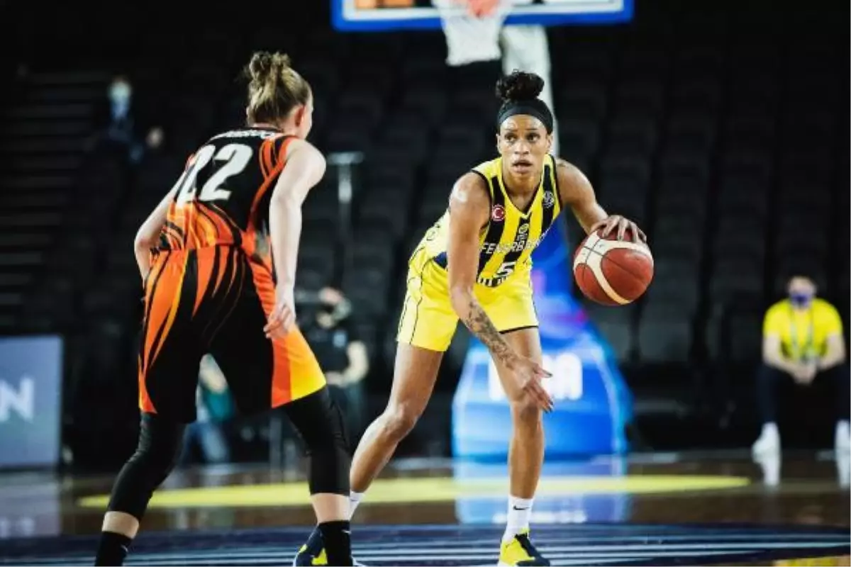 Fenerbahçe Öznur Kablo - UMMC Ekaterinburg: 84-88