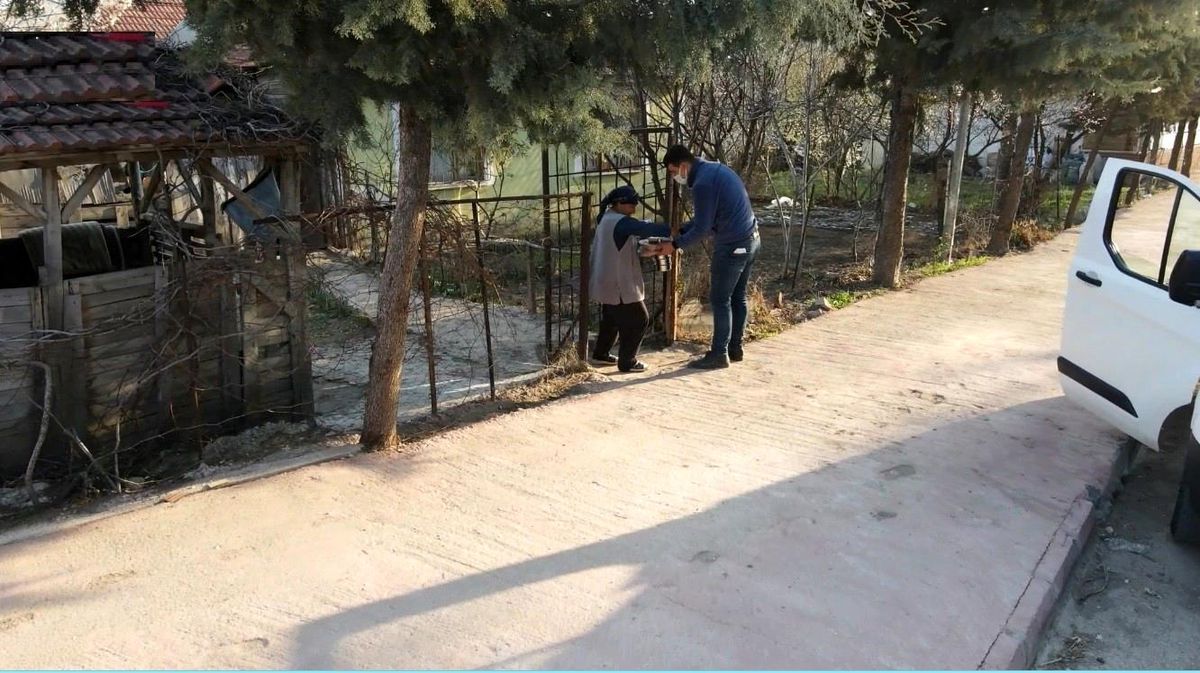 Günlük bin kişi doyuruluyor