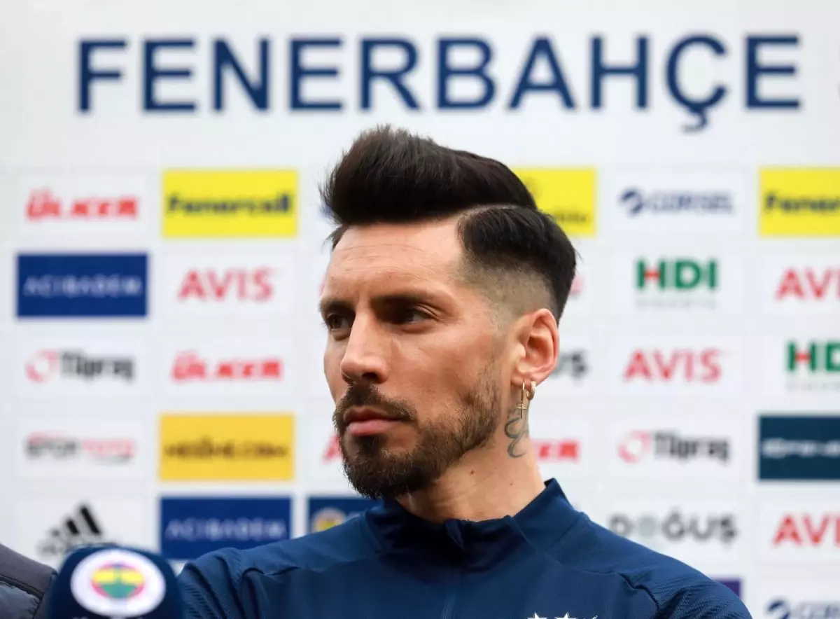 Jose Sosa: "Emre Belözoğlu benim için önemli bir şahsiyet"