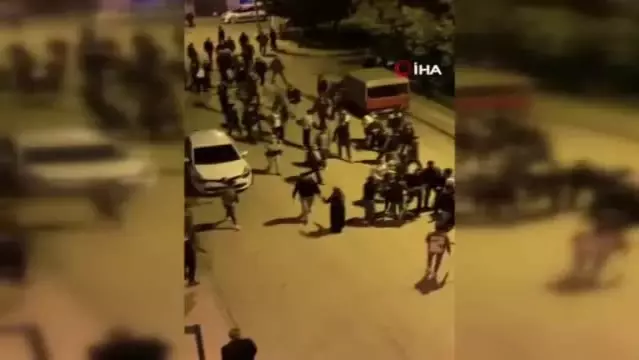 Son dakika haberleri | Kısıtlamada 100 kişilik grup kavgaya tutuştu, polis uyarı ateşi açtı, çevik kuvvet müdahale etti