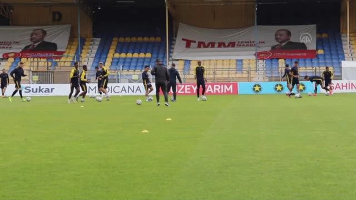 Menemenspor Teknik Direktörü Ümit Karan - Ramazan ayında maç saatleri