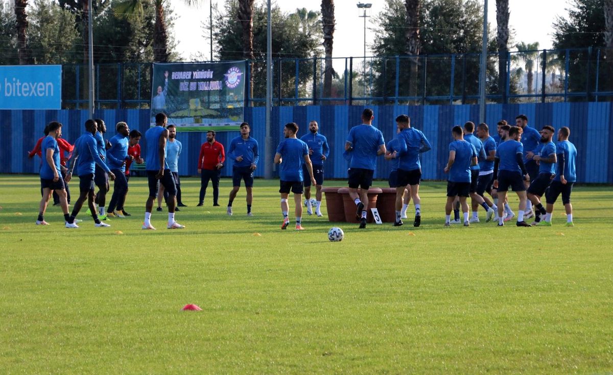 Samet Aybaba: "Takım, şehirle gönül bağını kurdu"