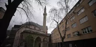 SARAYBOSNA - Bosna Hersek'teki Osmanlı mirası Ferhadiye Camisi 30 yıl aradan sonra mukabele geleneğine kavuştu