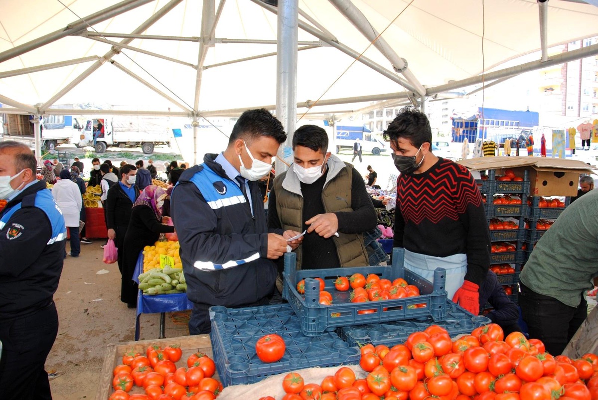 Semt pazarlarındak fiyatlar denetlendi