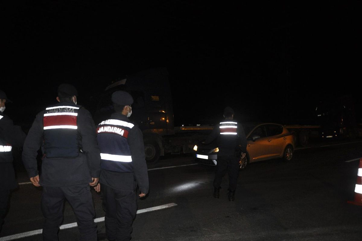 Temaslı şahıs seyahatte yakalandı
