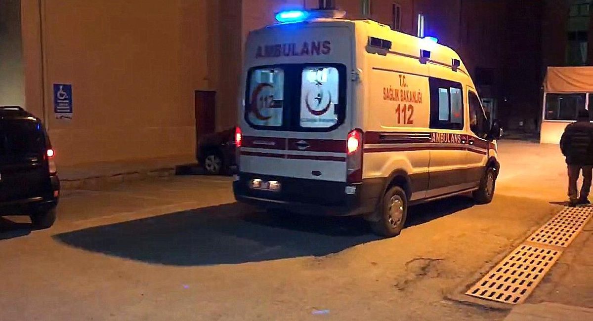 Son dakika haber | Tercan\'da trafik kazası: 1 ölü, 2 yaralı