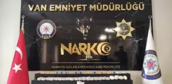 Van'da evde 18 kilo eroin ile metamfetamin ele geçirildi