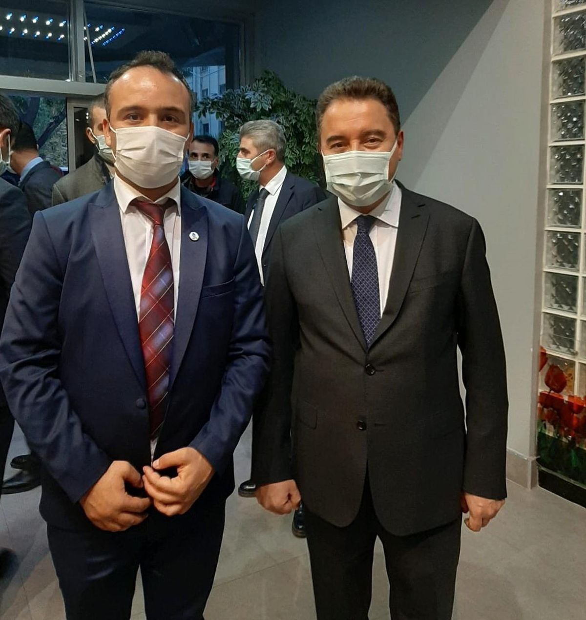 Manisa\'da DEVA Partisi\'nde istifa depremi