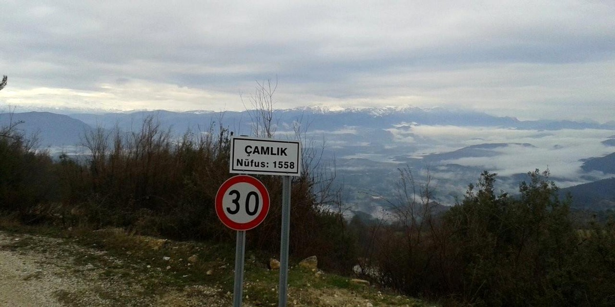 Burdur\'da Çamlık Köyü karantinaya alındı