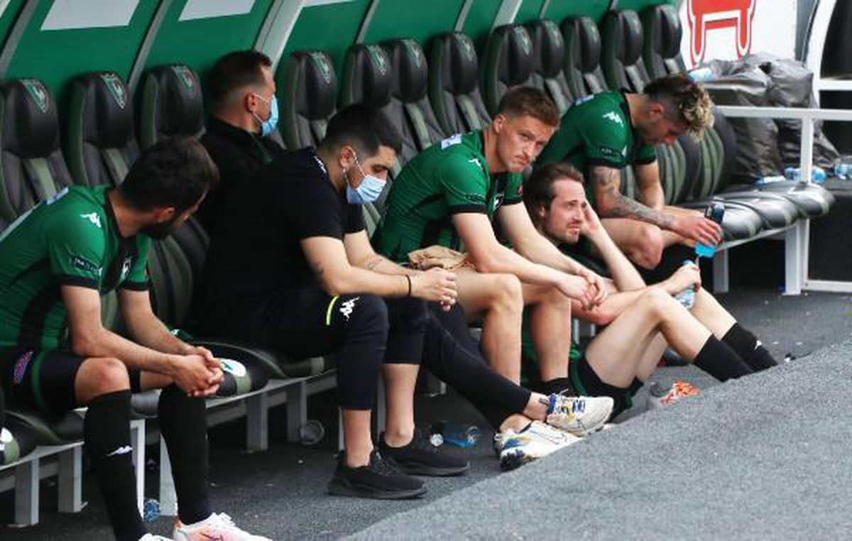 Denizlispor\'da tehlike çanları çalıyor