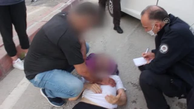 Adana'da iki otomobilin çarpışması sonucu yaralanan bebek hayatını kaybetti - Son Dakika