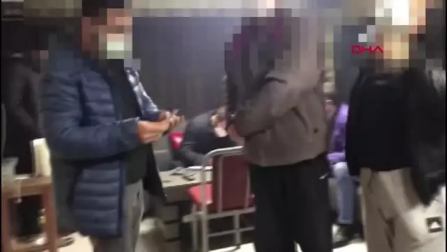 Son dakika haber... İŞ YERİNDE OYUN OYNAYAN 6 KİŞİYE CEZA Son dakika haber... İŞ YERİNDE OYUN OYNAYAN 6 KİŞİYE CEZA