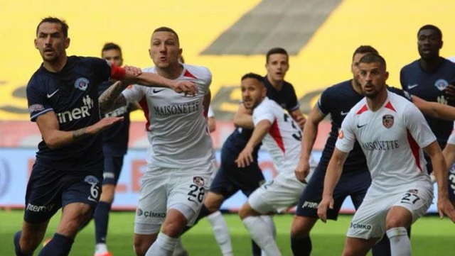 Kasımpaşa, 2-0 öne geçtiği Antep karşısında son anlarda skoru koruyamadı, 1 puana razı oldu Kasımpaşa, 2-0 öne geçtiği Antep karşısında son anlarda skoru koruyamadı, 1 puana razı oldu