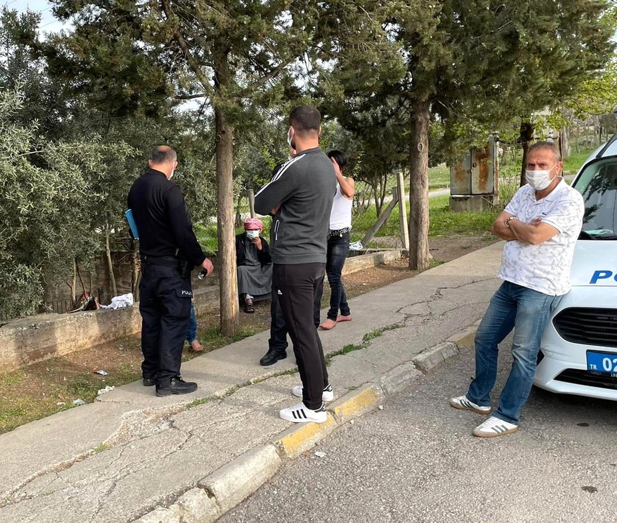 komşuların alacak verecek kavgası