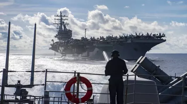 Sava��n ayak sesleri!