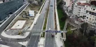 Şişli'de hastane yakınındaki yaya üst geçidinde motosiklet korkusu (Havadan fotoğraflarla)