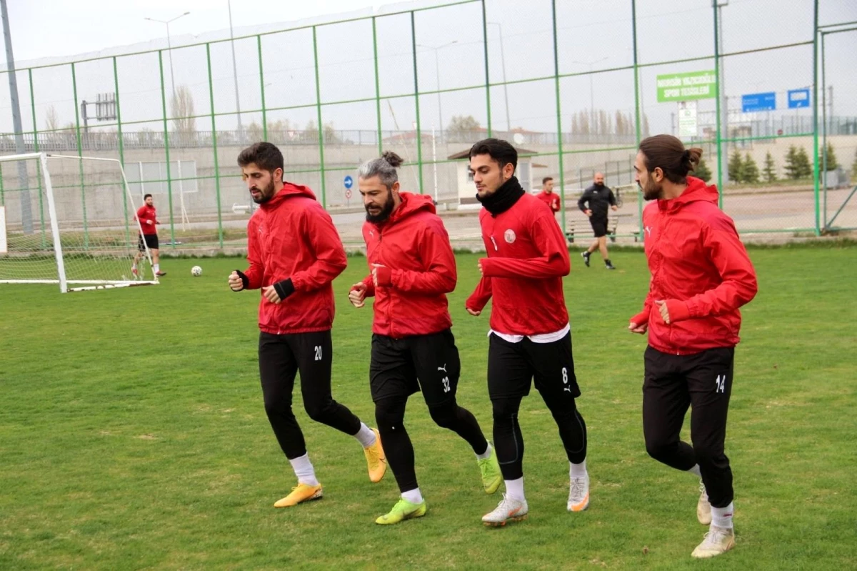 Sivas Belediyespor\'da Eyüpspor maçı hazırlıkları başladı