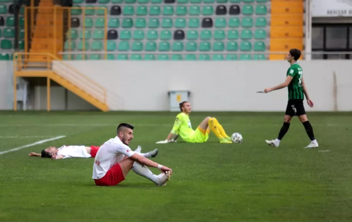 TFF 1. Lig Akhisarspor: 1 Altınordu: 1