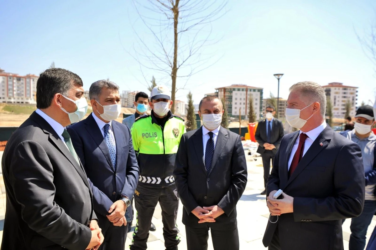 Vali Davut Gül ve Fadıloğlu trafik parkının son durumunu inceledi